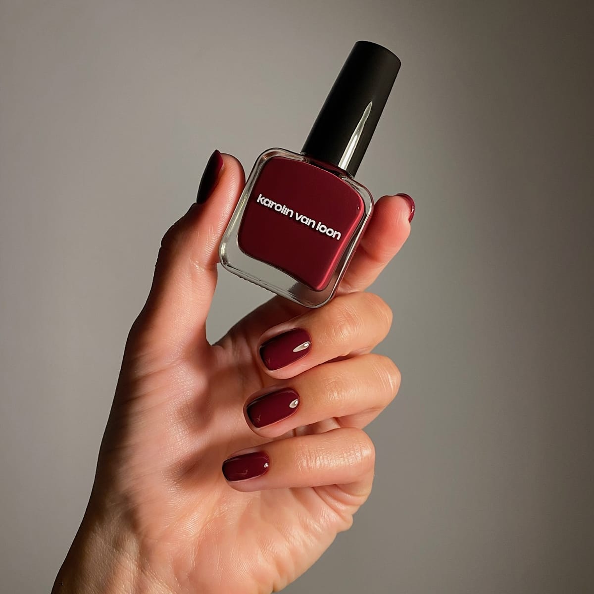 KvL Bordeaux Velours SQ Hand