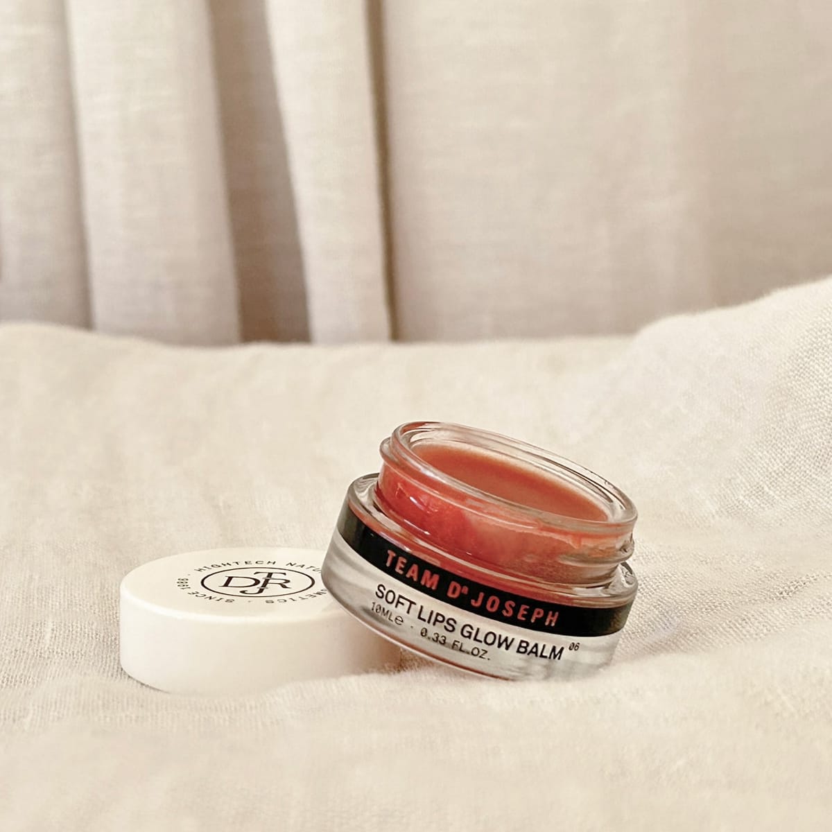 TEAM DR JOSEPH_Soft Lips Glow Balm SQ TEAM DR JOSEPH_Soft Lips Glow Balm SQ