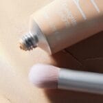 Skin2SkinEverythingEyePolishBrush-900x1084-Lifestyle1_891x Skin2SkinEverythingEyePolishBrush